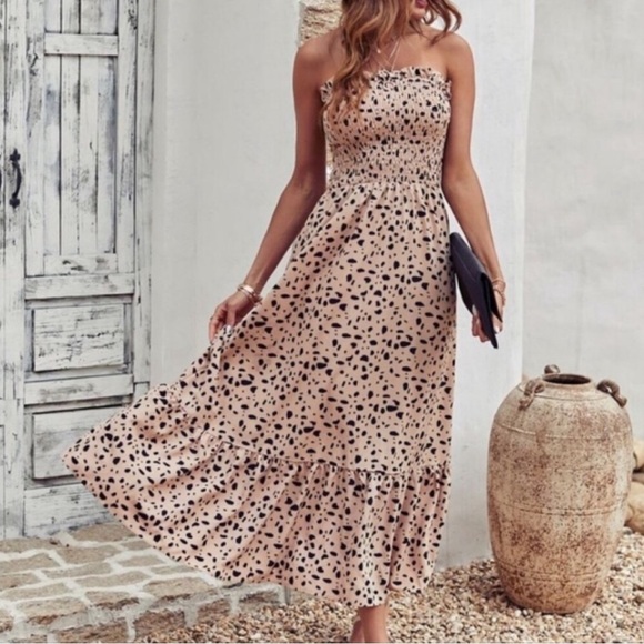 Sexy Strapless Ruffle Maxi Dress | Ruched Front & Flowing Hem - Picture 4 of 4